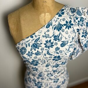 Free People puff sleeve floral one shoulder thong bodysuit size medium